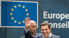 Alexis Tsipras, Greece's prime minister, waves as he departs a EU summit meeting in Brussels, Belgium