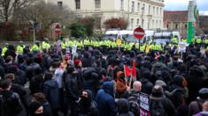 Police line in Dover demonstrations