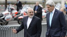 Mohammad Javad Zarif talks to John Kerry in Geneva, Switzerland (14 January 2015)