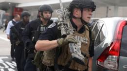 Policías den Fort Lauderdale.