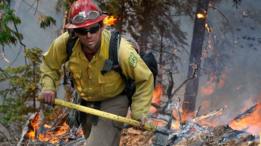 Bombero en California