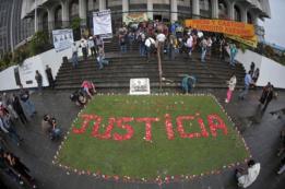 Familiares de las víctimas de la masacre de Dos Erres, en Petén, Guatemala, escribieron