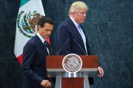 الرئيس المكسيكي أنريكي بينا نييتو ونظيره الأمريكي دونالد ترامب