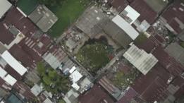 Terreno baldío antes de convertirse en cancha asimétrica