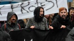 Аборты в Польше: "черный понедельник" и женская сила