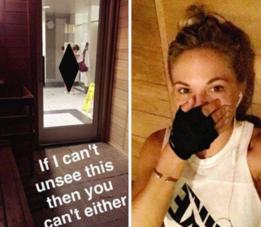 Dani Mathers difundió el 13 de julio la fotografía que tomó en un gimnasio de la cadena LA Fitness en California.