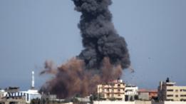 إسرائيل تقصف مواقع تابعة لحركة حماس بعد إطلاق صاروخ على مدينة عسقلان