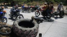 Motos en la Isla de Toas
