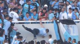 Balbo cae por la tribuna