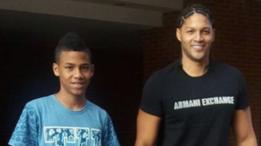 Juan Manaure y su hijo Derek