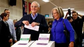 Prime Minister Malcolm Turnbull and his wife Lucy cast their ballots in the Sydney electorate of Wentworth