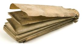 Folding Almanac, late 14th century - On vellum, sewn in original limp vellum cover