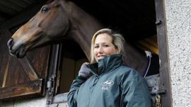 Laura Collett