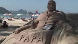 Sand sculpture of the Pope in Rio