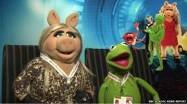 Miss Piggy and Kermit