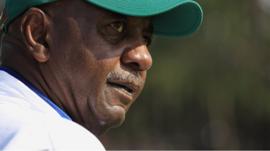 Indian police kill 20 suspected red sandalwood smugglers - BBC News