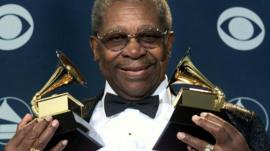 BB King with Grammys