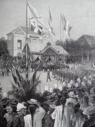 Duyệt binh tại Sài Gòn trước Dinh Toàn quyền