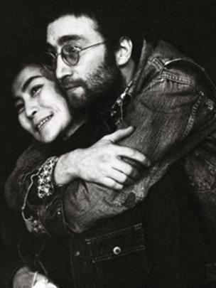 John Lennon and Yoko Ono pictured by Bill Zygmant in 1970 - _48845624_lennonzygmant