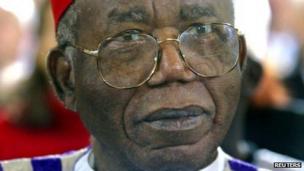 Nigerian author Chinua Achebe in 2002