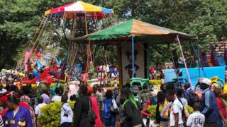 uHURU pARK