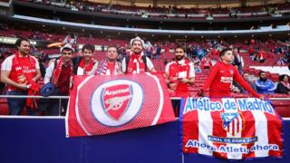 Arsenal fans arrive for the UEFA Europa League Semi Final second leg match between Atletico Madrid and Arsenal FC at Estadio Wanda Metropolitano on May 3, 2018 in Madrid, Spain.