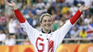 Laura Trott celebrates winning omnium