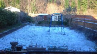Snowy garden in Eastbourne