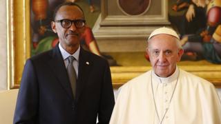 Pope Francis meets Rwanda's President Paul Kagame at the Vatican, 20 March 2017