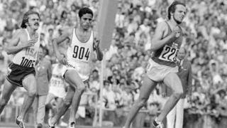 Lasse Virén kicks for gold in the 1972 men's 10,000 meter race.