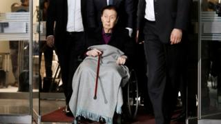 Lotte Group Founder Shin Kyuk-ho arrives for a trial at a court in Seoul, South Korea, March 20, 2017