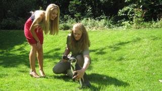 Charlie the the penguin came into Newsround to meet Hayley. He's an animal actor - and was accompanied by his trainer.