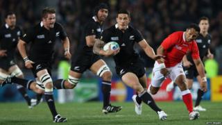 The opening match turned out to be an easy one for the hosts.