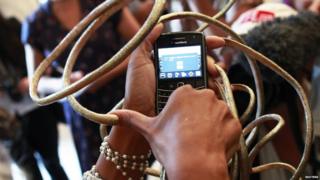 World's longest fingernails