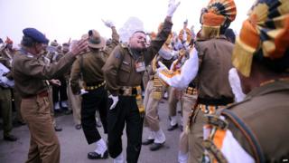 Soldiers dancing