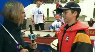 Hayley talking to Lewis on Newsround