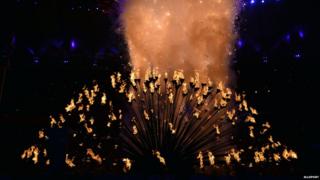 Flames on 204 individual petals representing each country participating at the Olympics
