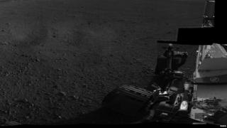 Picture of the Curiosity rover on Mars