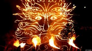 Flame face pyrotechnic