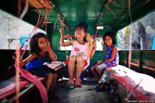 Winner of the Smile category by Mac Kwan / Ming Huo Guan