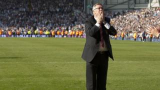 Alex Ferguson waves goodbye to fans at Old Trafford