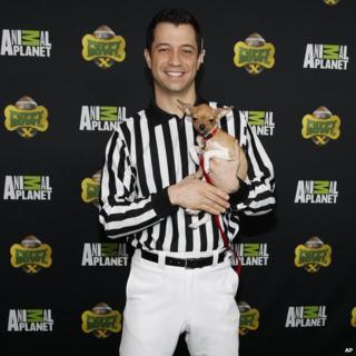 Puppy Bowl referee
