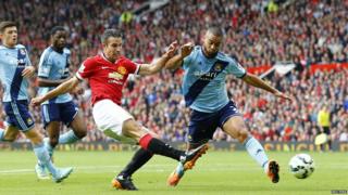Robin Van Persie scores against West Ham