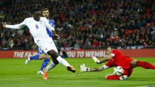 Danny Welbeck scores