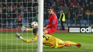 Jordan Henderson scores