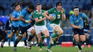 Tommy O'Donnell scores a try