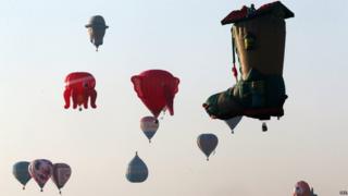 Hot air balloons