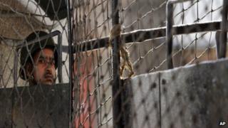Indian paramilitary soldier in Srinagar (July 2012)