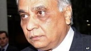 Jayant Patel arrives at the Supreme Court (26 June)