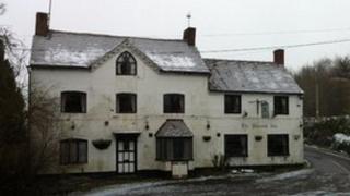 The Pheasant pub, Neenton